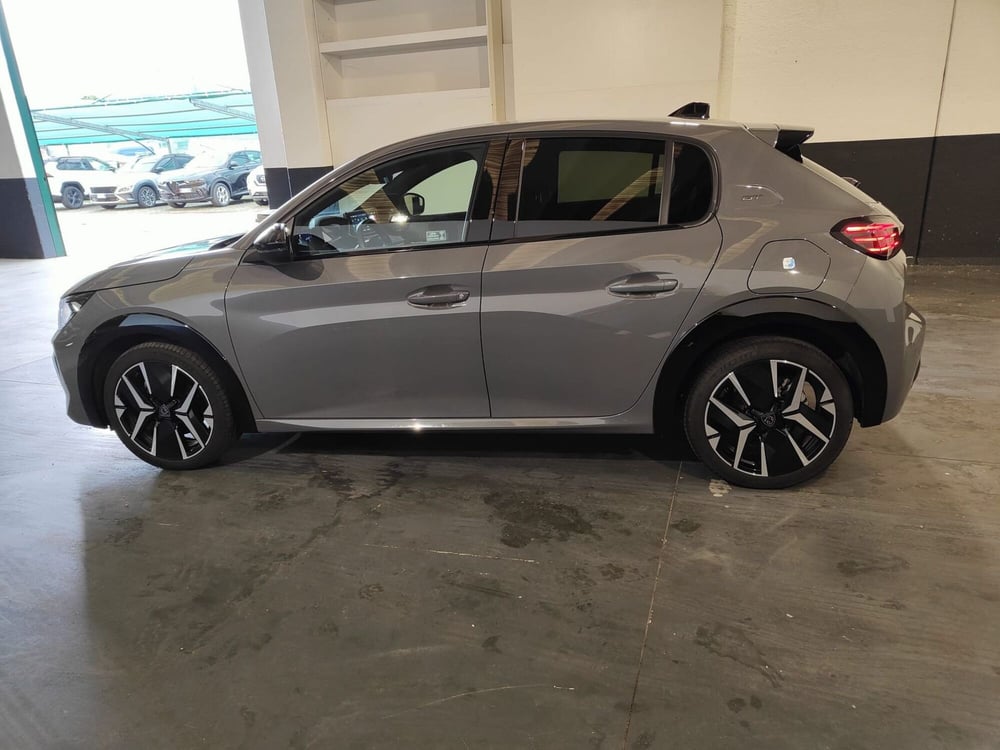 Peugeot 208 usata a Milano (6)