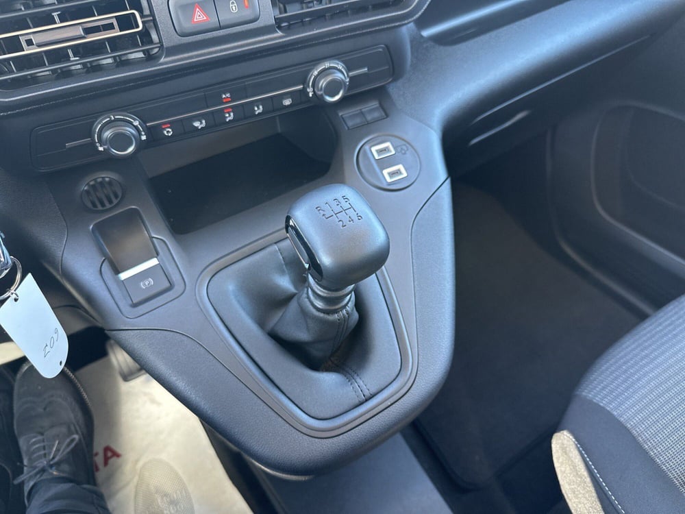 Toyota Proace City Verso nuova a Siracusa (15)