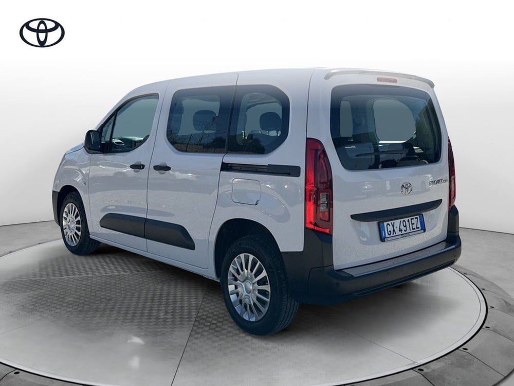 Toyota Proace City Verso nuova a Siracusa (4)