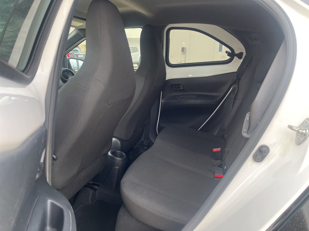 Toyota Aygo X usata a Ragusa (7)