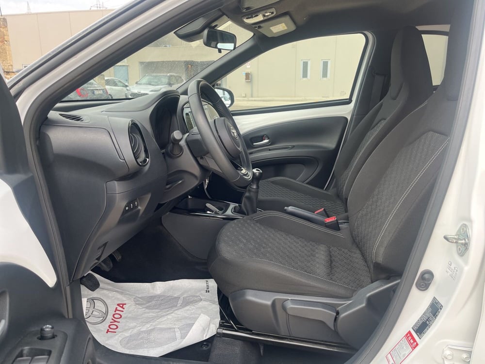 Toyota Aygo X usata a Ragusa (8)