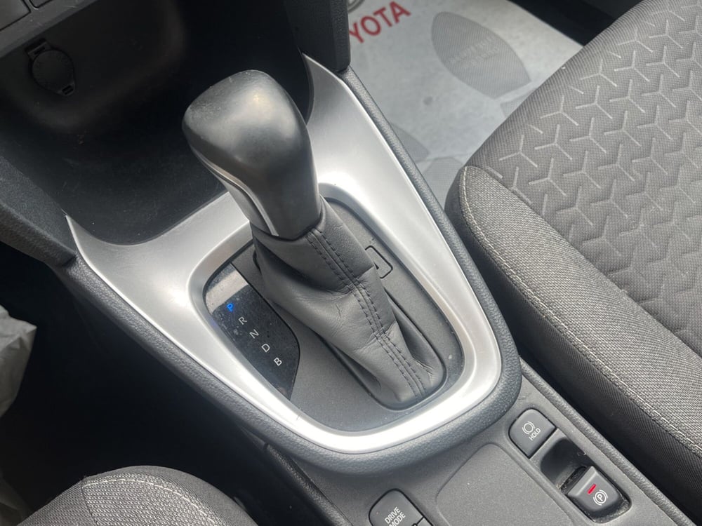 Toyota Yaris Cross usata a Ragusa (15)