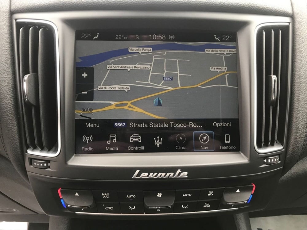 Maserati Levante usata a Pistoia (19)