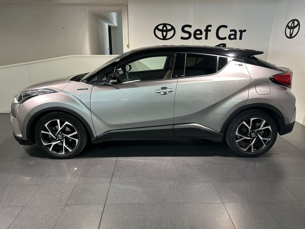 Toyota Toyota C-HR usata a Milano (3)