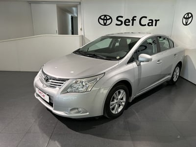 Toyota Avensis 1.6 Sol del 2011 usata a Milano