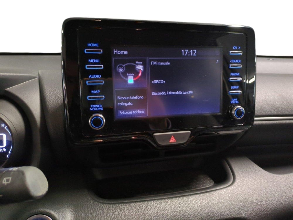 Toyota Yaris usata a Milano (15)