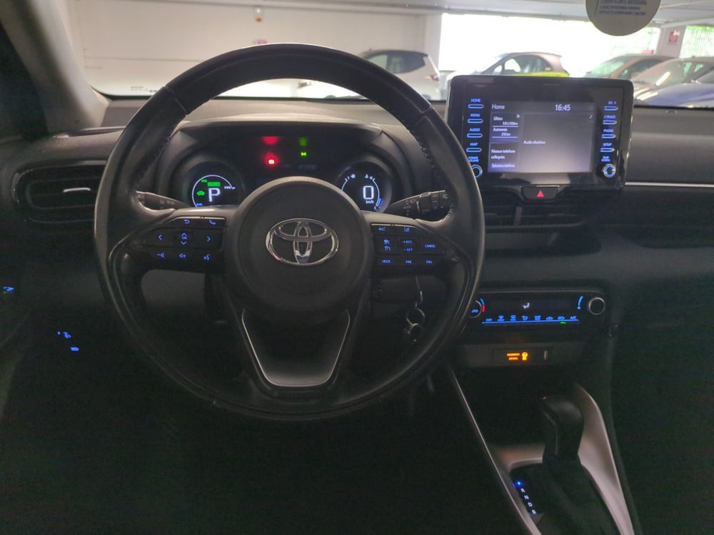 Toyota Yaris usata a Milano (12)