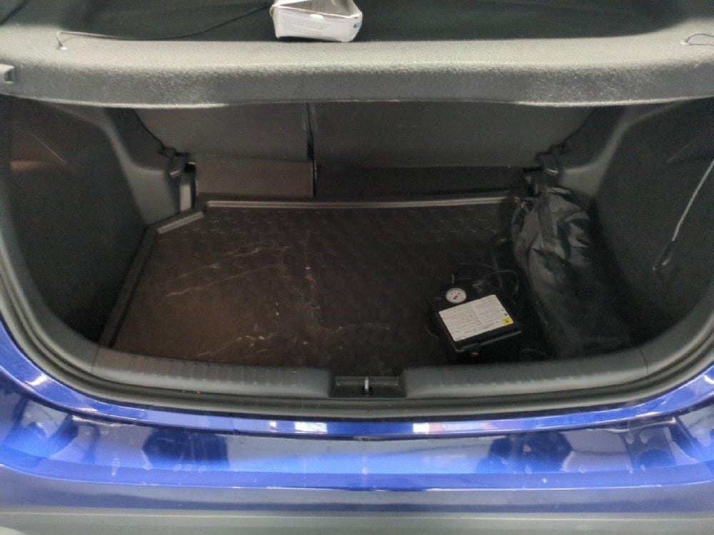 Toyota Yaris usata a Milano (18)