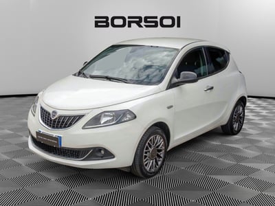 Lancia Ypsilon 1.0 FireFly 5 porte S&amp;S Hybrid Gold Plus del 2023 usata a Treviso
