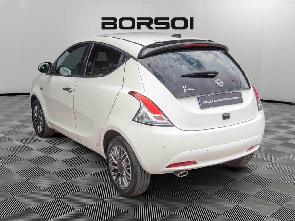 Lancia Ypsilon usata a Treviso (3)