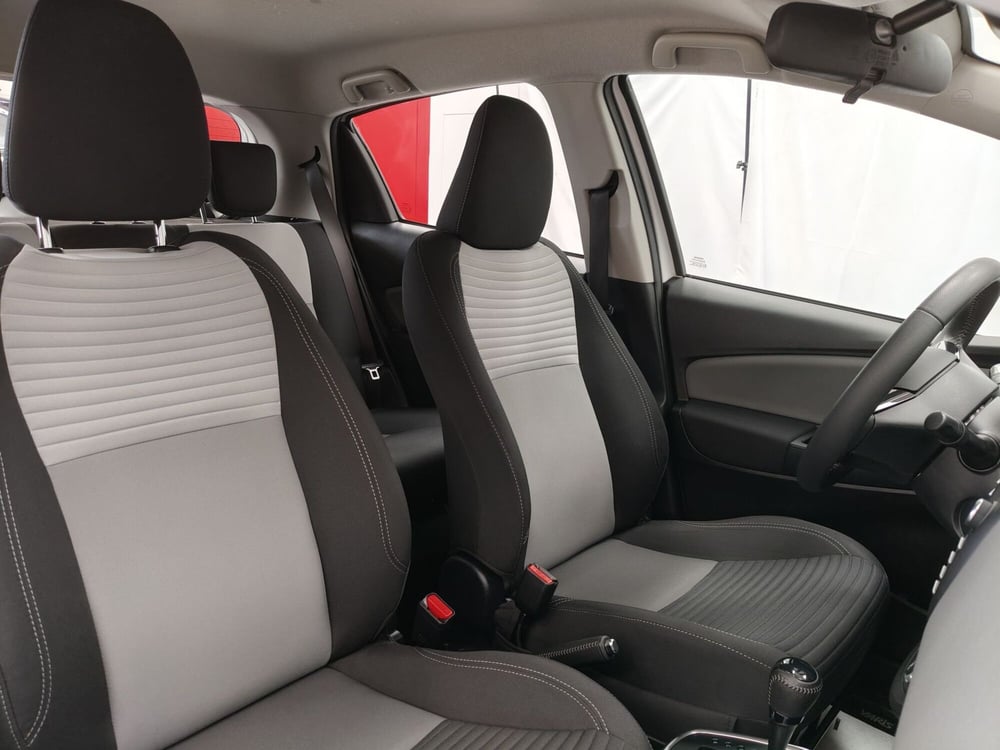 Toyota Yaris usata a Roma (7)