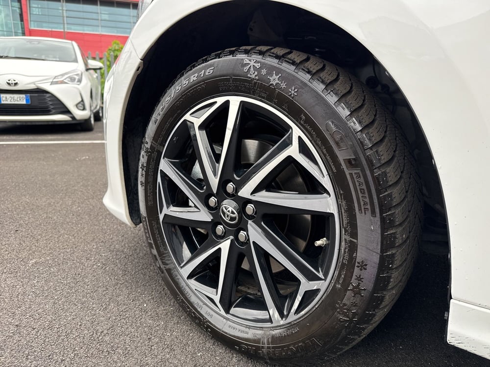Toyota Yaris usata a Mantova (15)