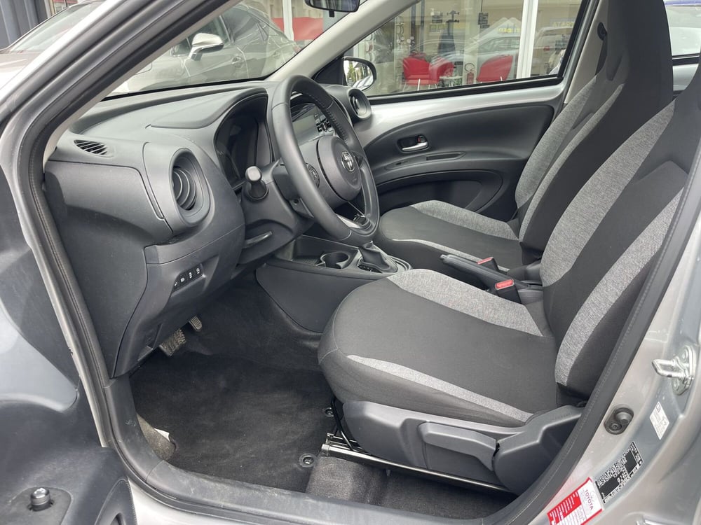 Toyota Aygo X usata a Bologna (11)