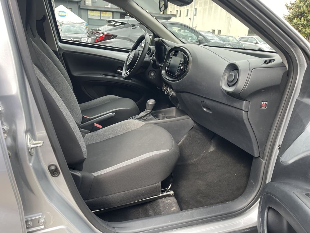 Toyota Aygo X usata a Bologna (13)