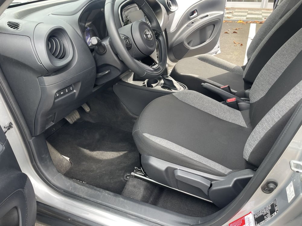 Toyota Aygo X usata a Bologna (17)
