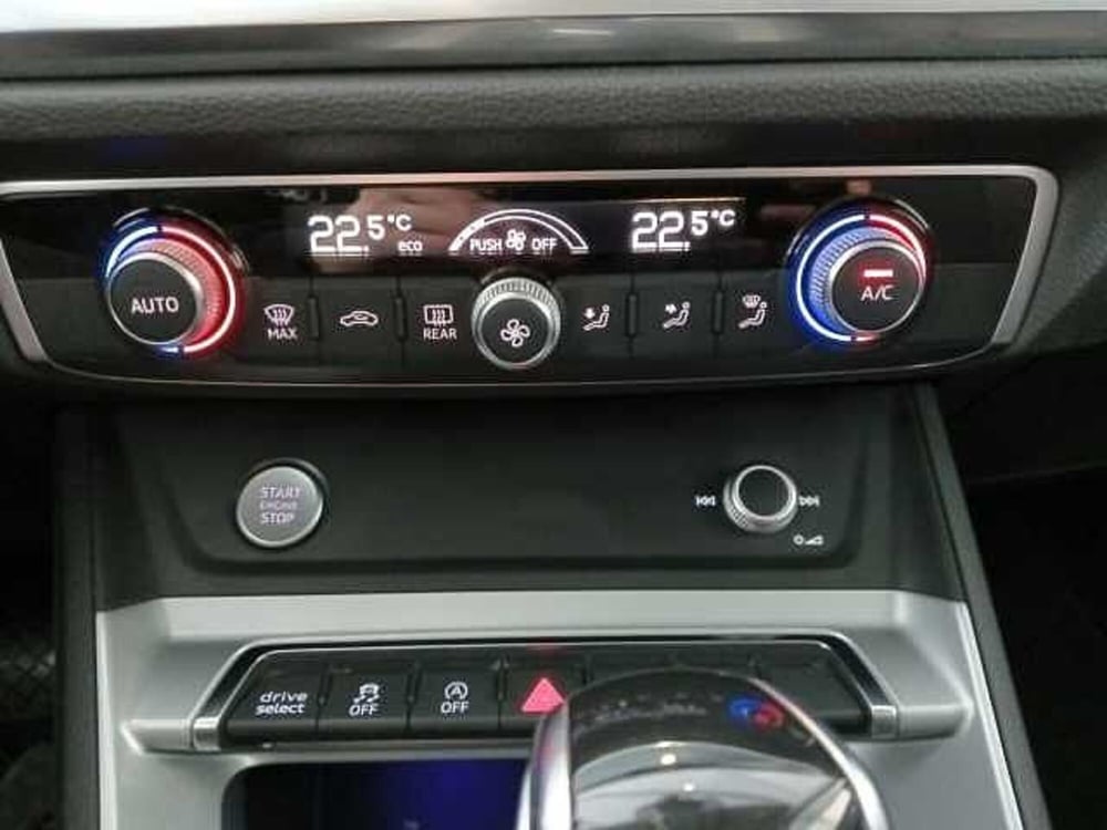 Audi Q3 Sportback usata a Lucca (13)