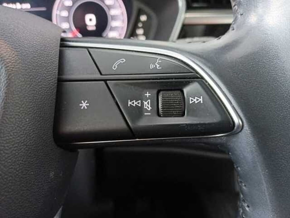 Audi Q3 Sportback usata a Lucca (14)