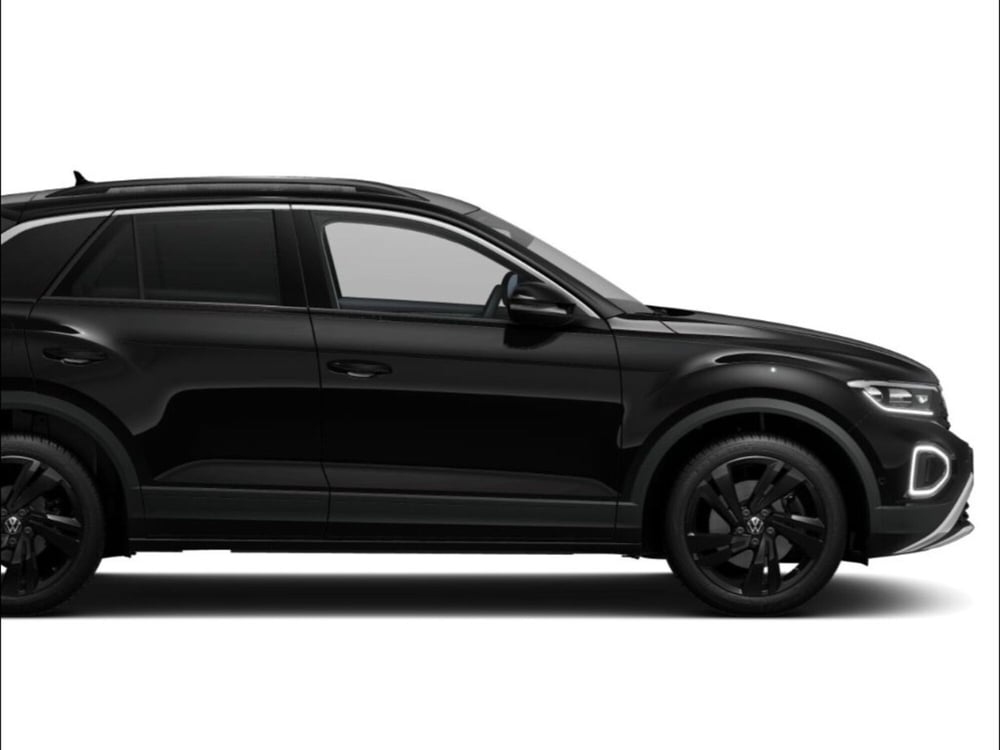 Volkswagen T-Roc nuova a Livorno (6)