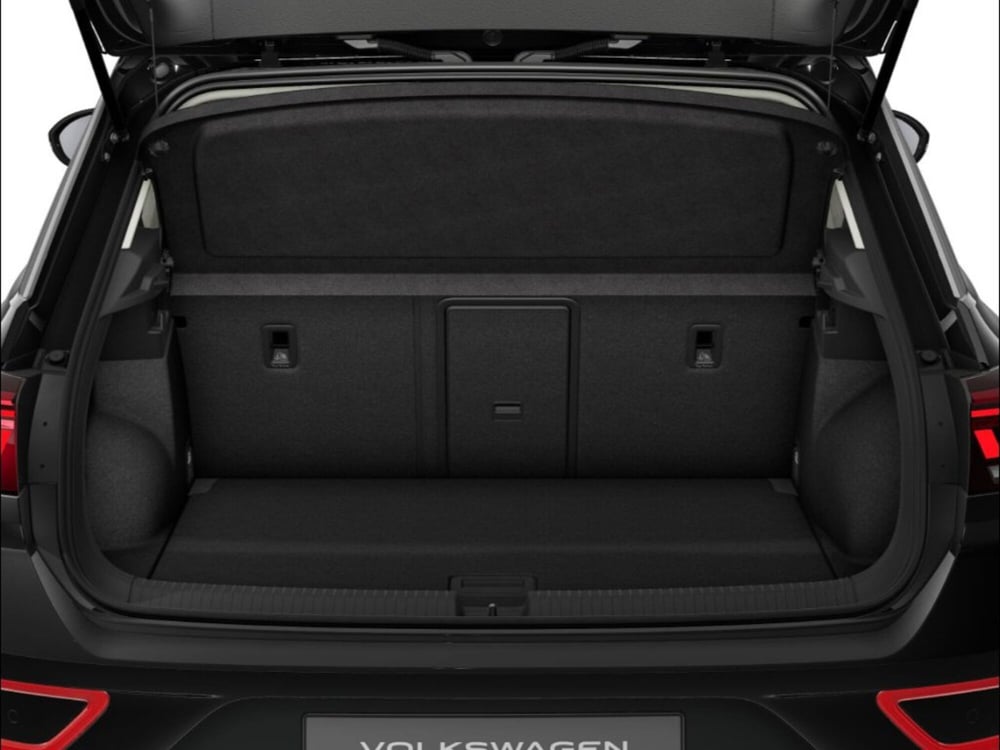 Volkswagen T-Roc nuova a Livorno (8)