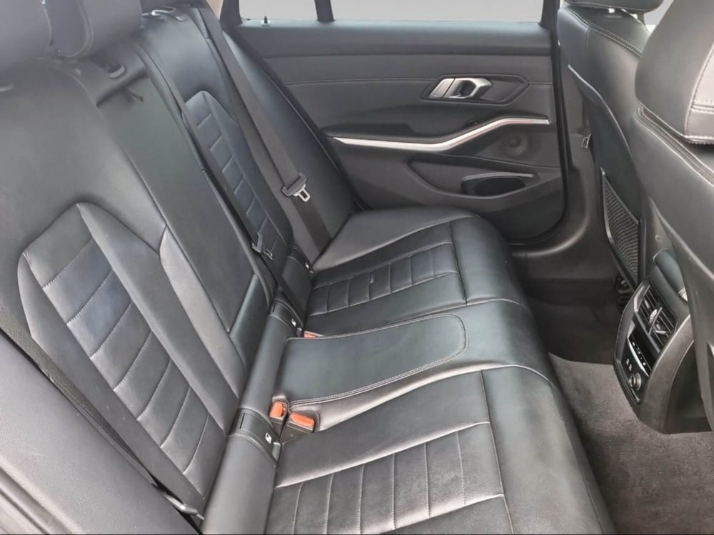 BMW Serie 3 Touring usata a Pisa (9)