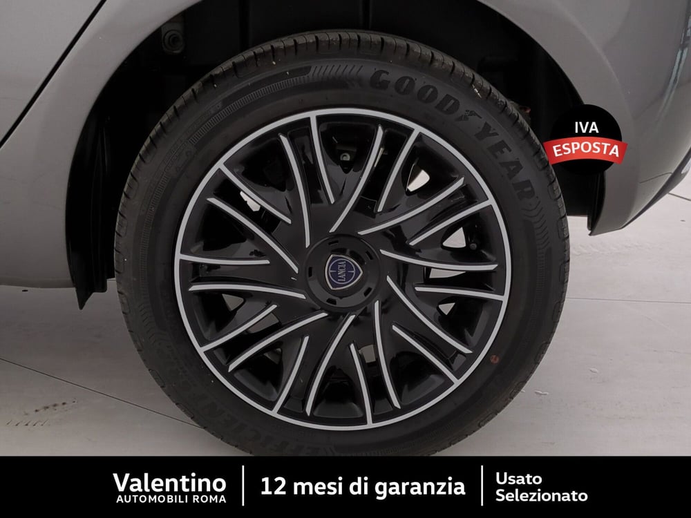 Lancia Ypsilon usata a Roma (11)