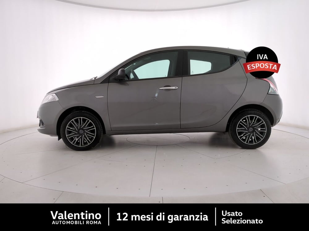 Lancia Ypsilon usata a Roma (4)