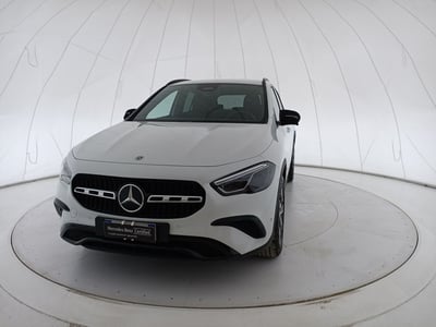 Mercedes-Benz GLA SUV 200 d Progressive Advanced Plus 4matic auto del 2023 usata a Bari
