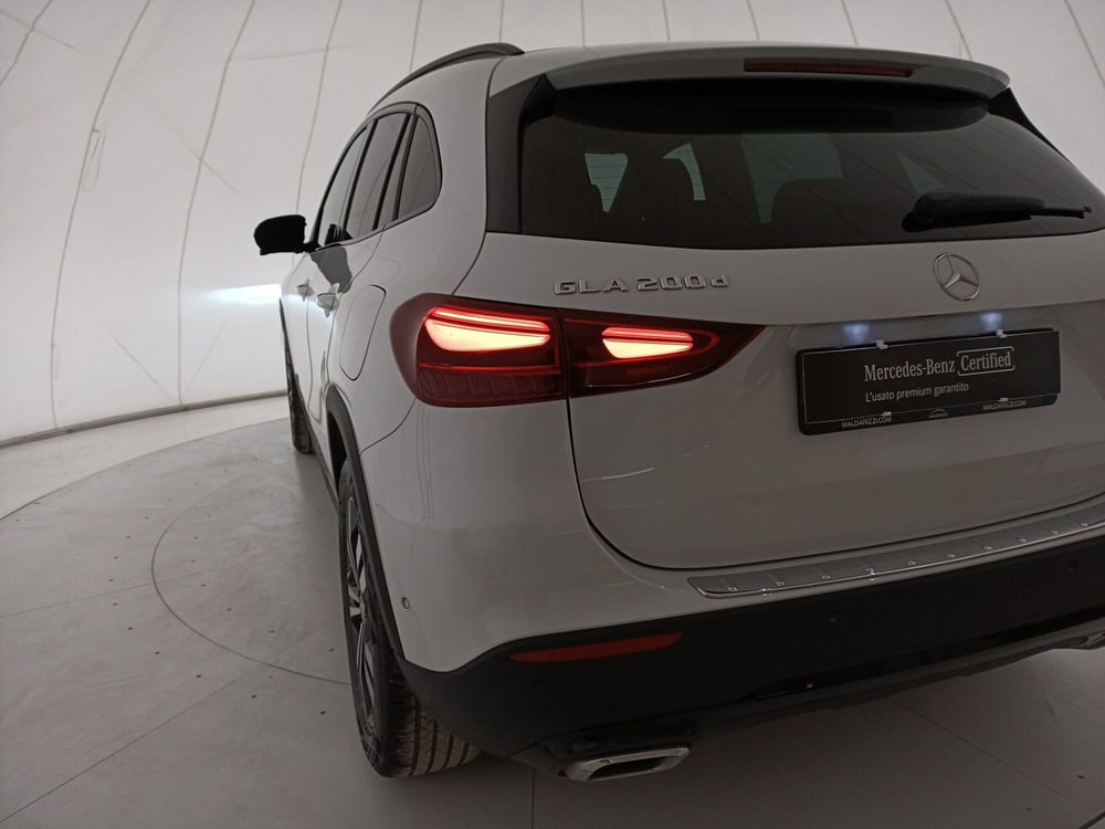 Mercedes-Benz GLA SUV usata a Bari (11)