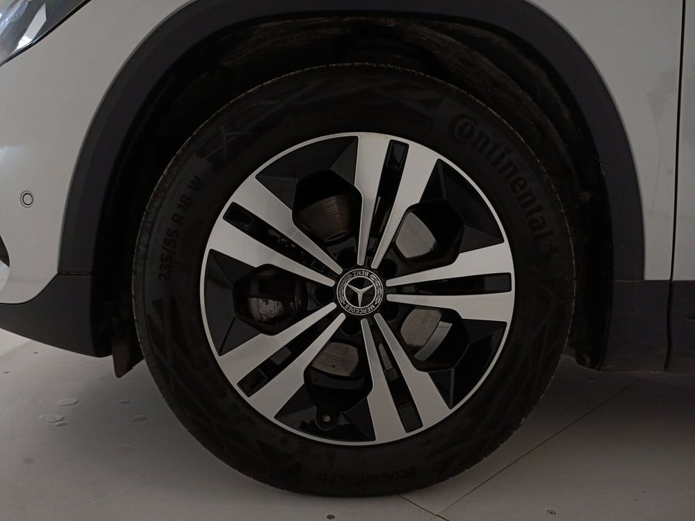 Mercedes-Benz GLA SUV usata a Bari (14)