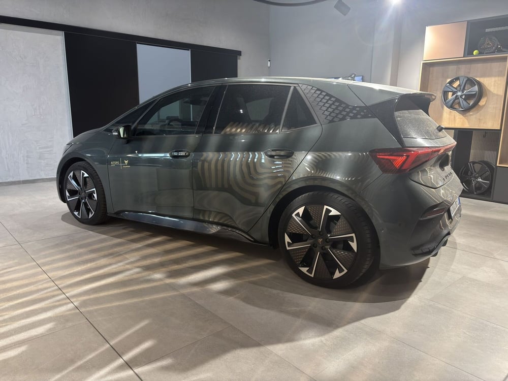 Cupra Born usata a Ferrara (7)