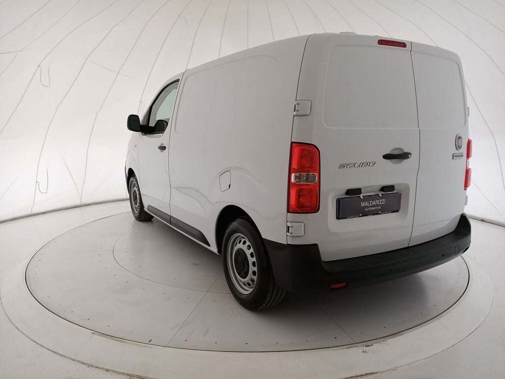 Fiat Scudo Furgone usata a Bari (4)