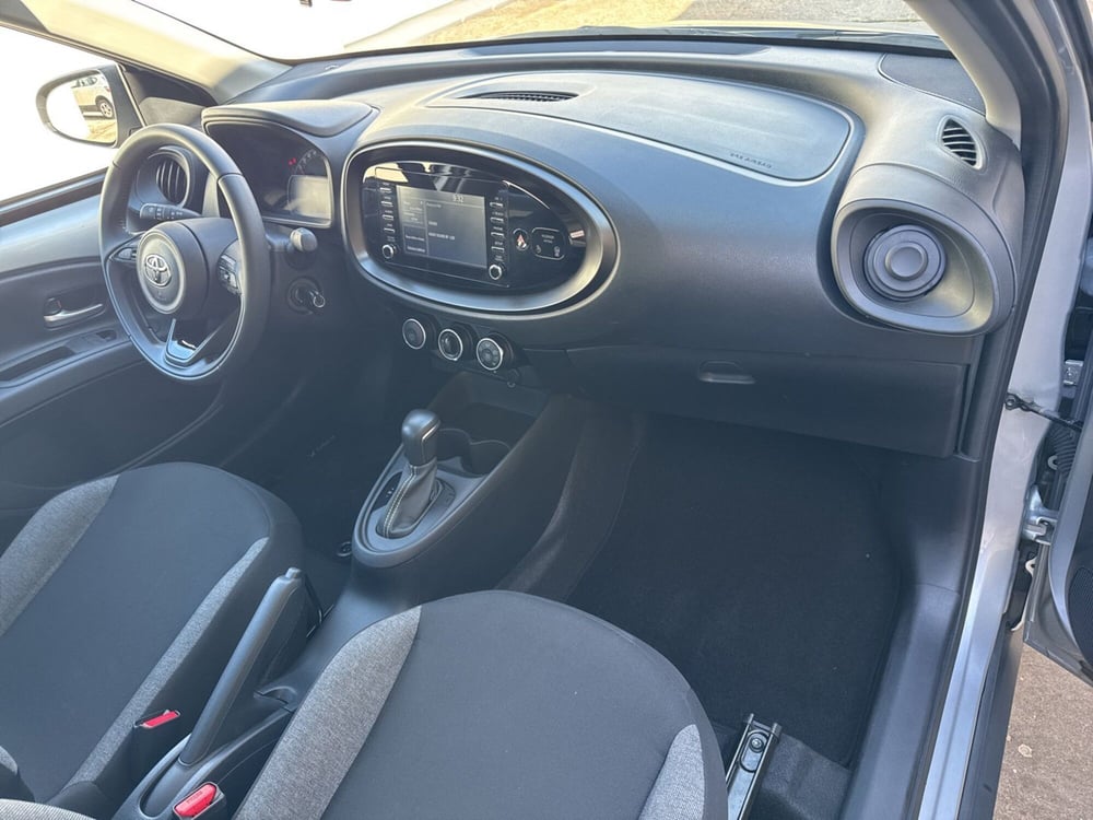 Toyota Aygo X usata a Ferrara (12)