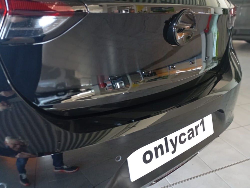 Opel Corsa nuova a Ferrara (12)