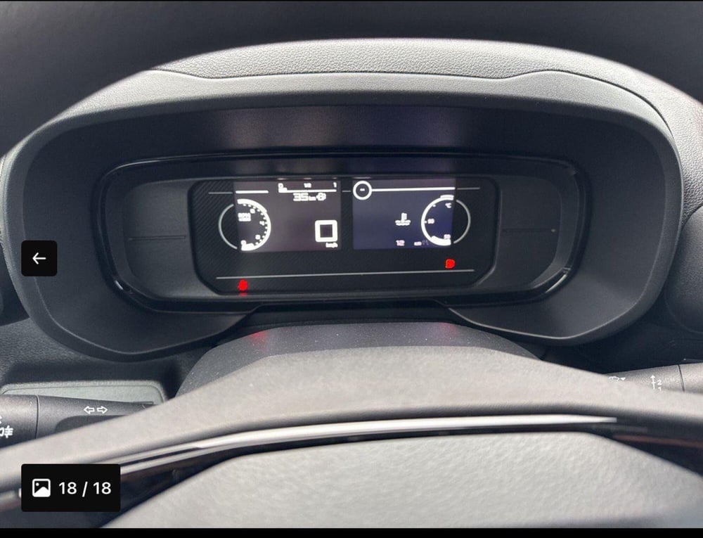 Toyota Proace City nuova a Ferrara (12)