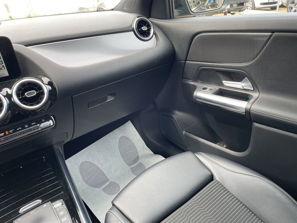 Mercedes-Benz GLA SUV usata a Pescara (12)