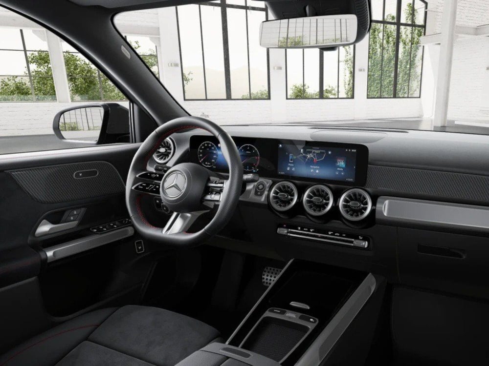 Mercedes-Benz GLB nuova a Ancona (10)