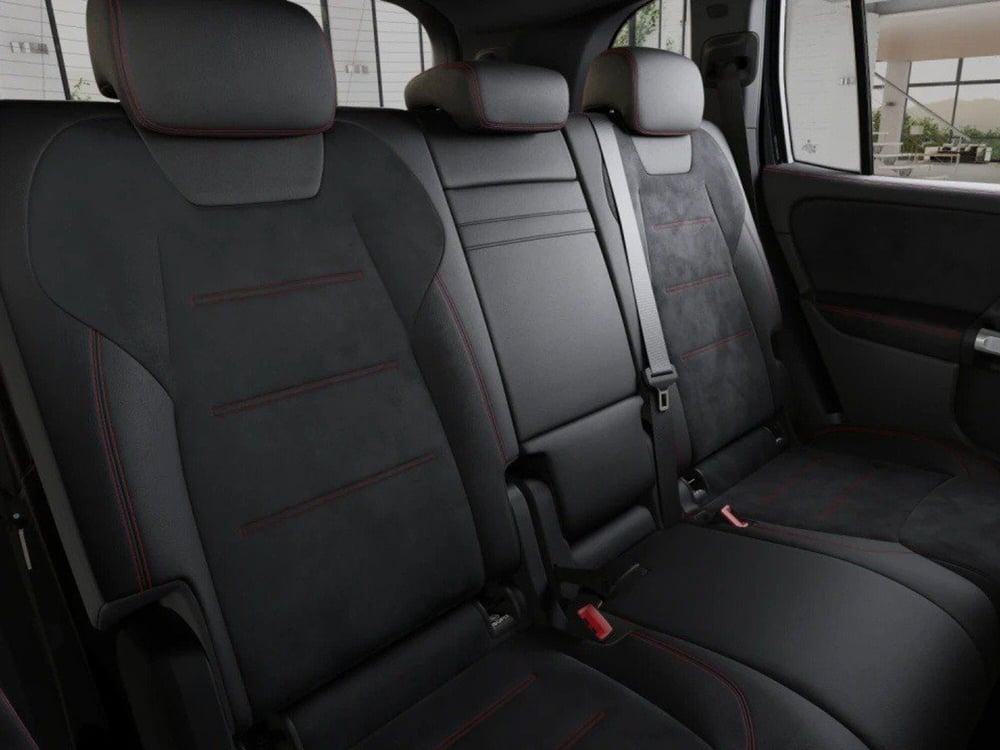 Mercedes-Benz GLB nuova a Ancona (12)