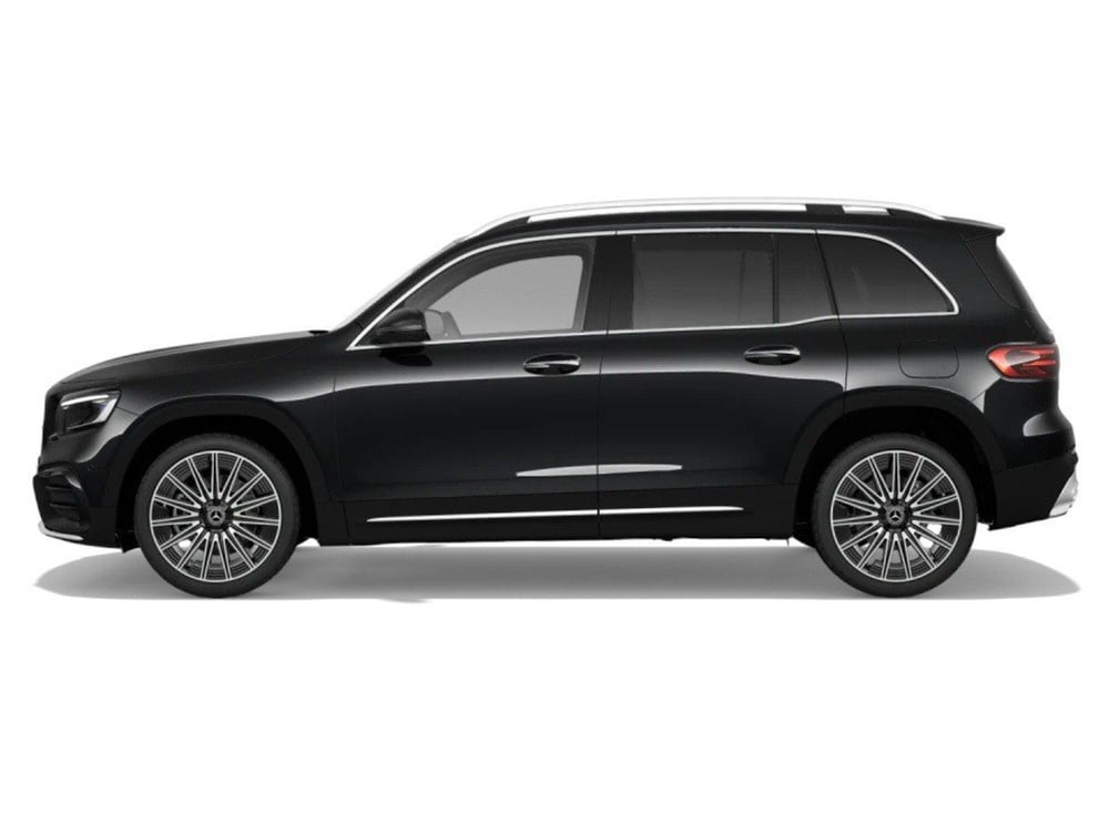 Mercedes-Benz GLB nuova a Ancona (2)