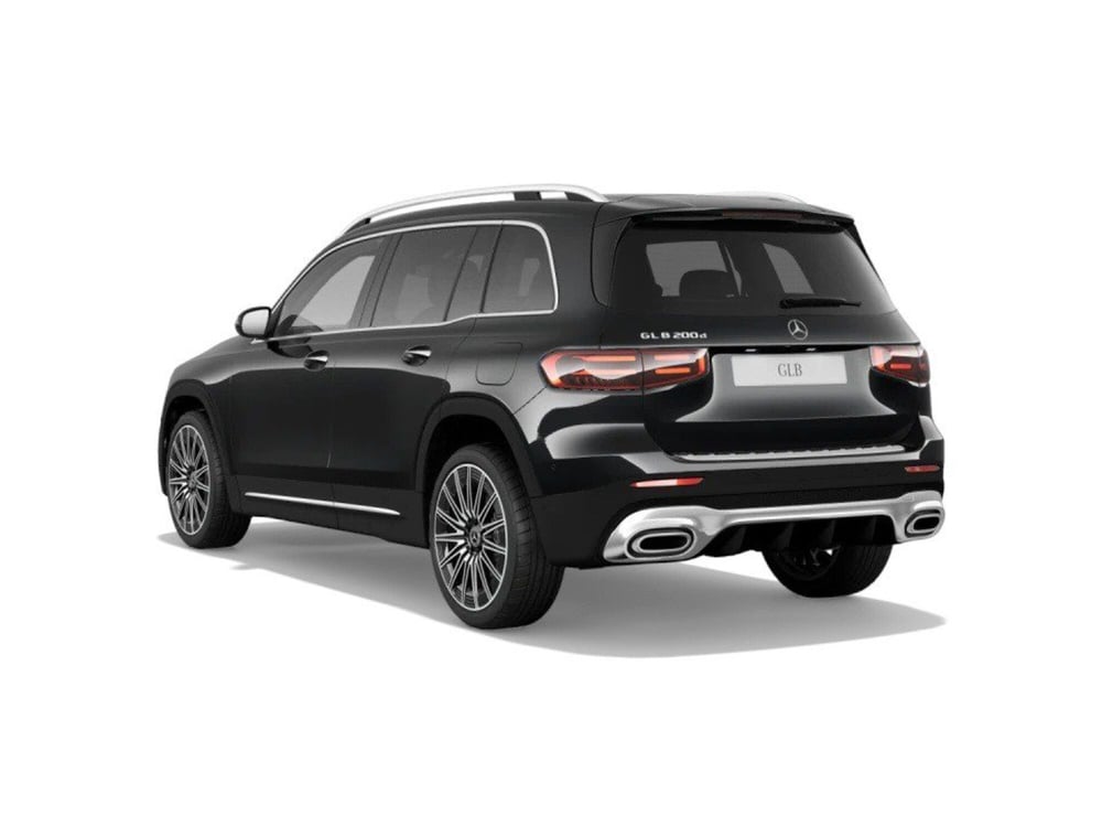 Mercedes-Benz GLB nuova a Ancona (3)