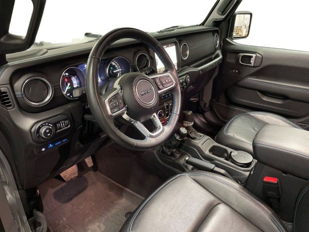 Jeep Wrangler Unlimited usata a Macerata (16)