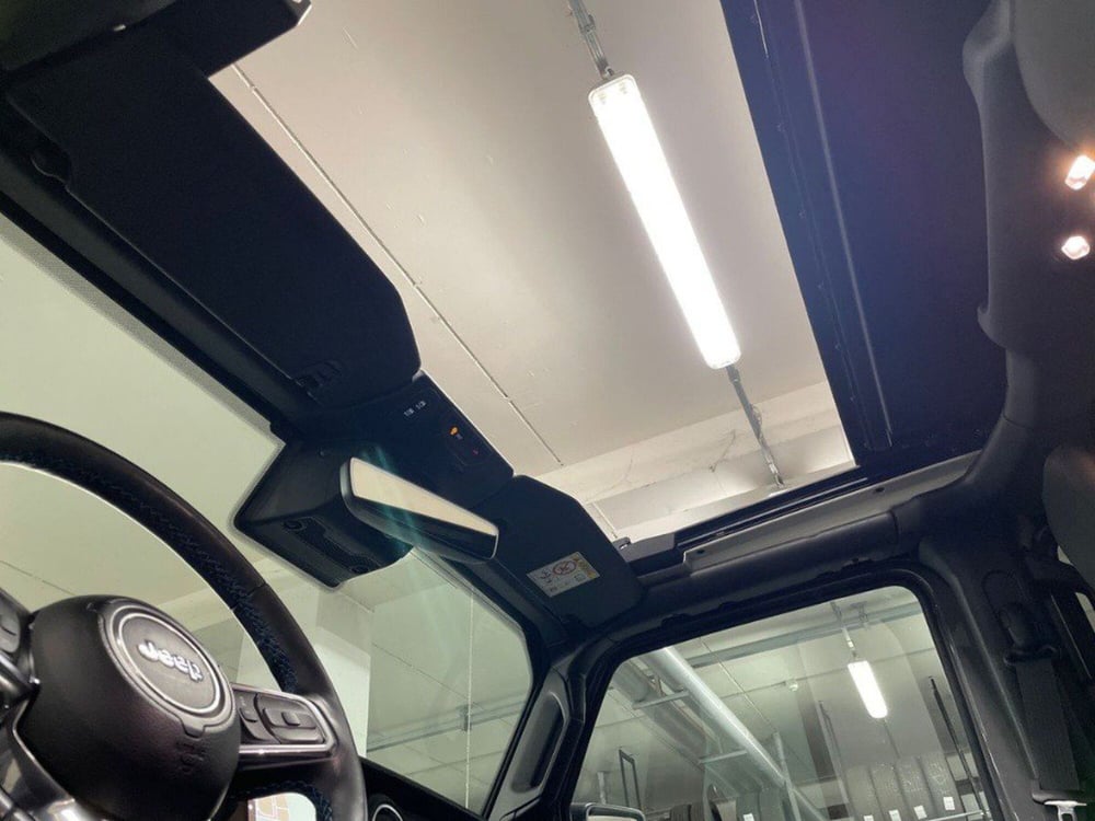 Jeep Wrangler Unlimited usata a Macerata (17)