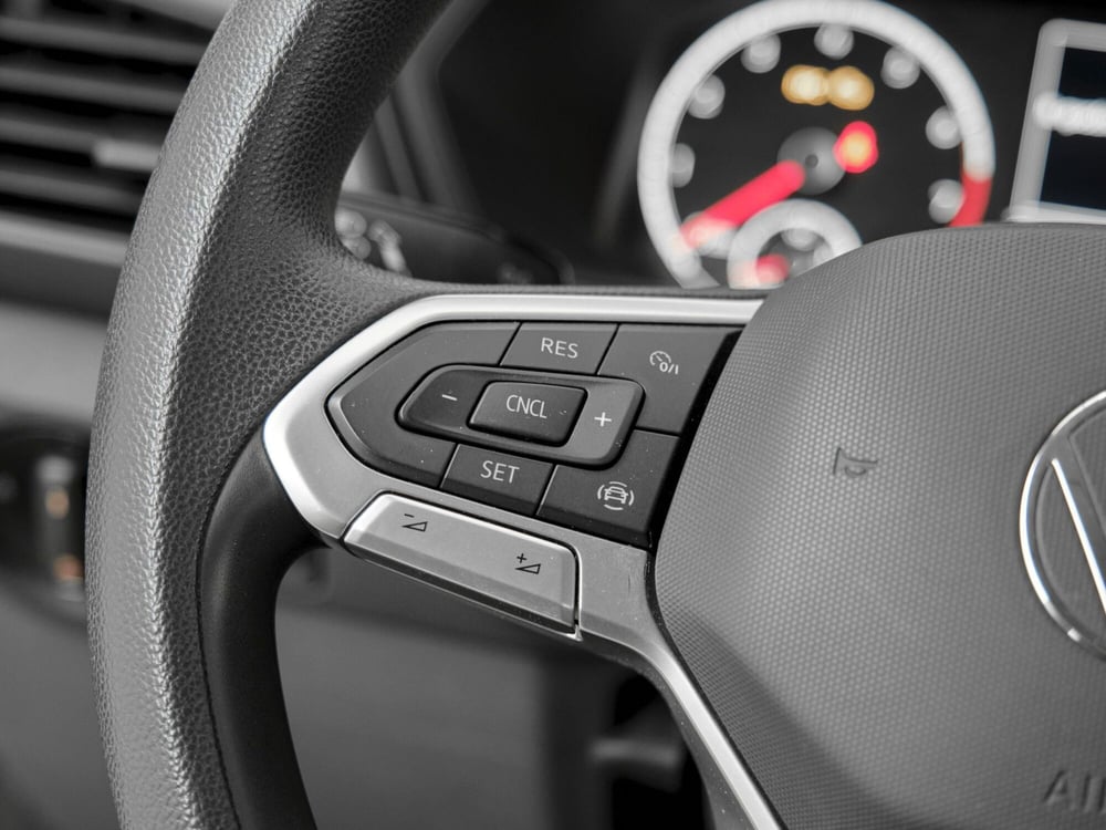 Volkswagen T-Cross usata a Prato (6)