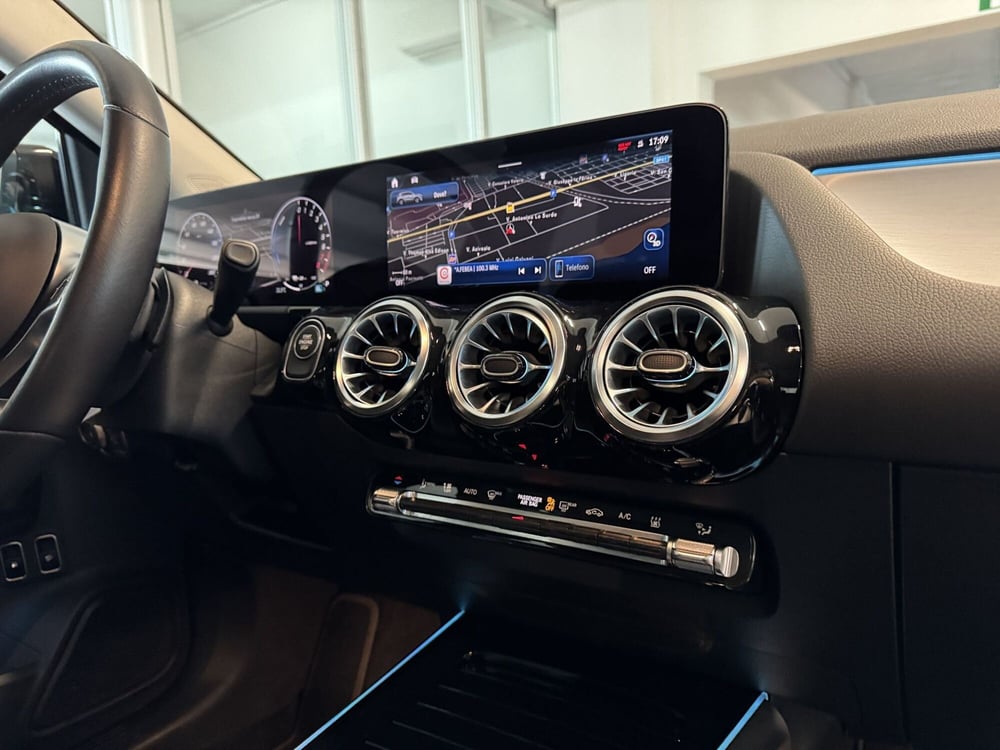 Mercedes-Benz GLA SUV usata a Messina (12)