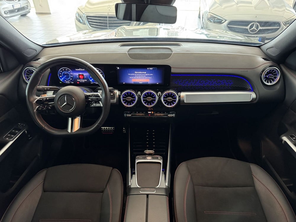 Mercedes-Benz EQB usata a Messina (11)