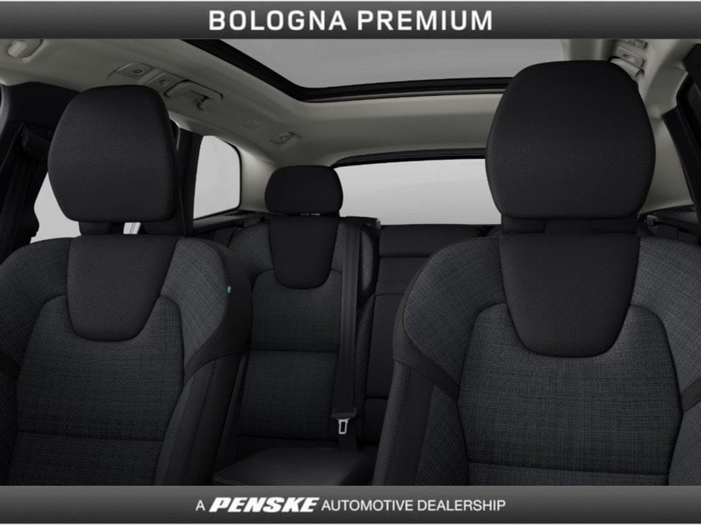 Volvo XC60 nuova a Bologna (4)
