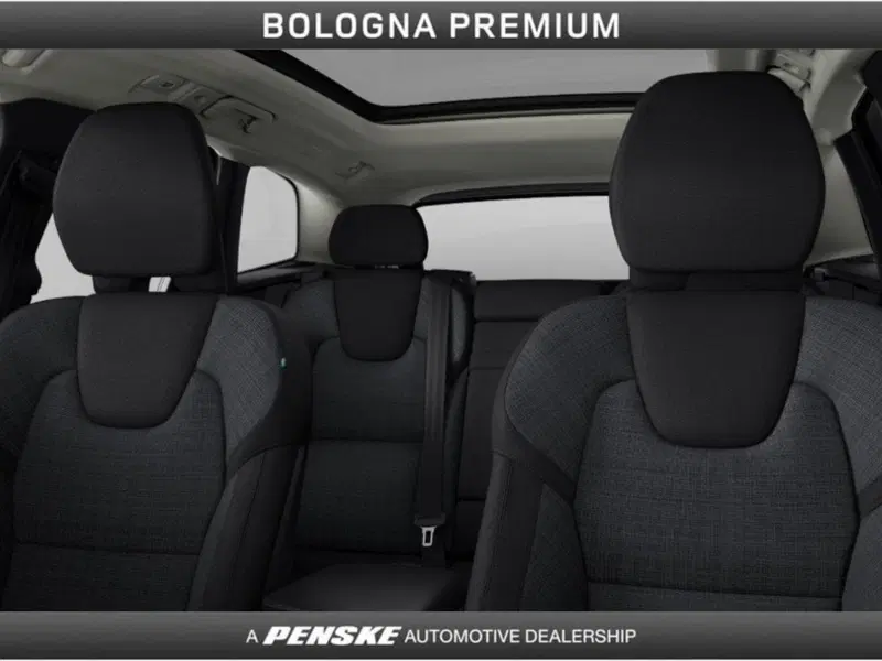 Volvo XC60 nuova a Bologna (4)