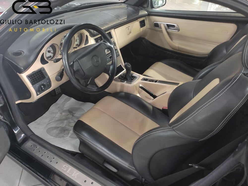 Mercedes-Benz SLK usata a Prato (10)