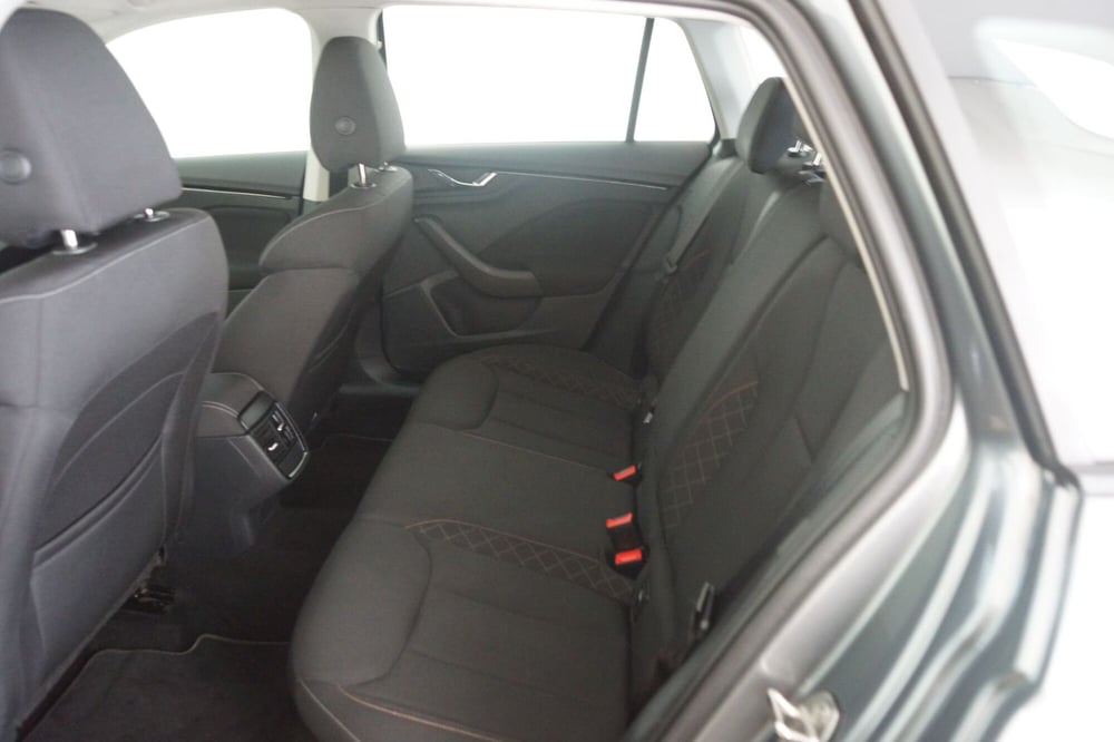 Skoda Kamiq usata a Torino (8)