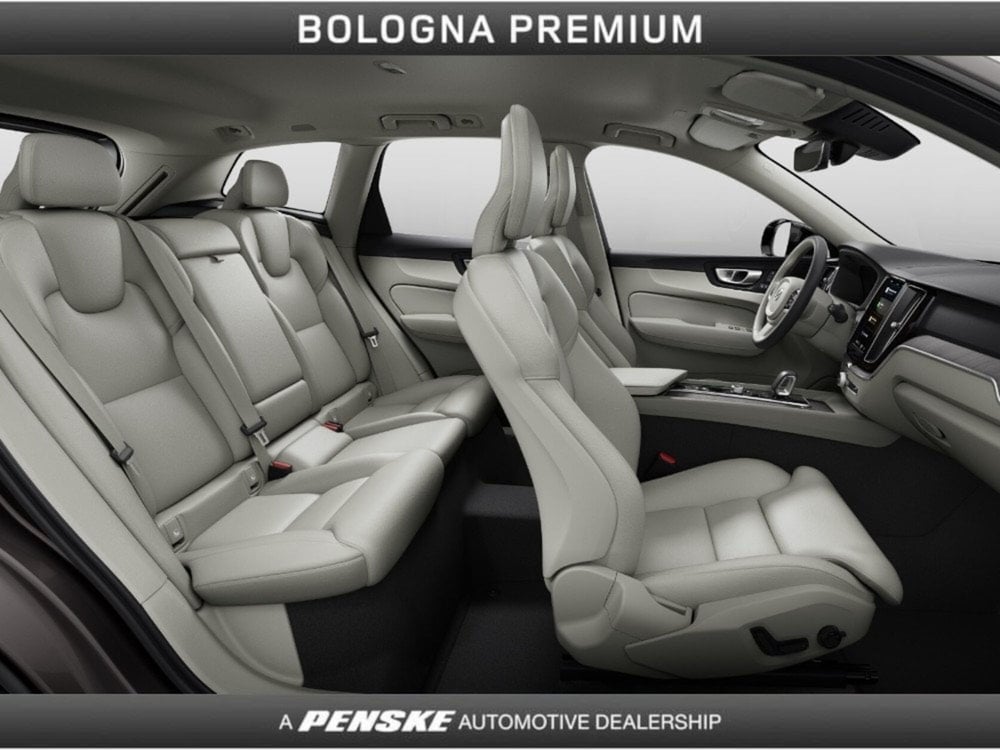 Volvo XC60 nuova a Bologna (3)