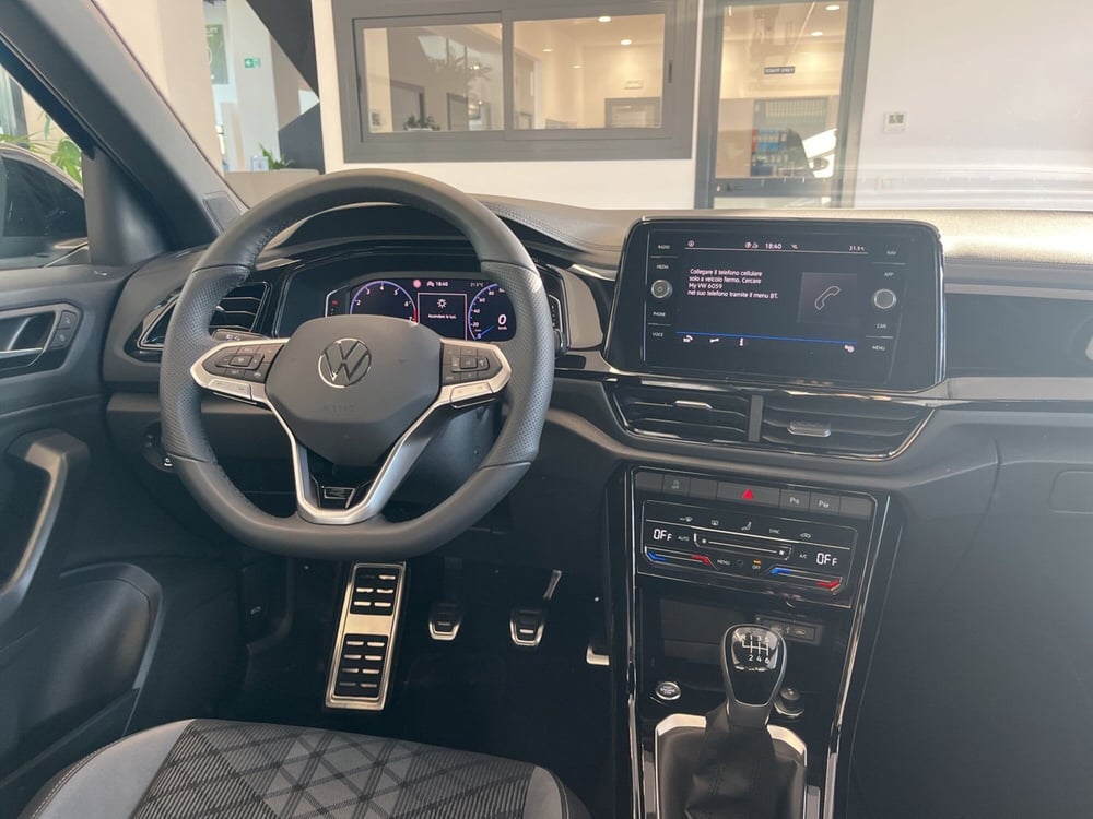 Volkswagen T-Roc usata a Salerno (17)